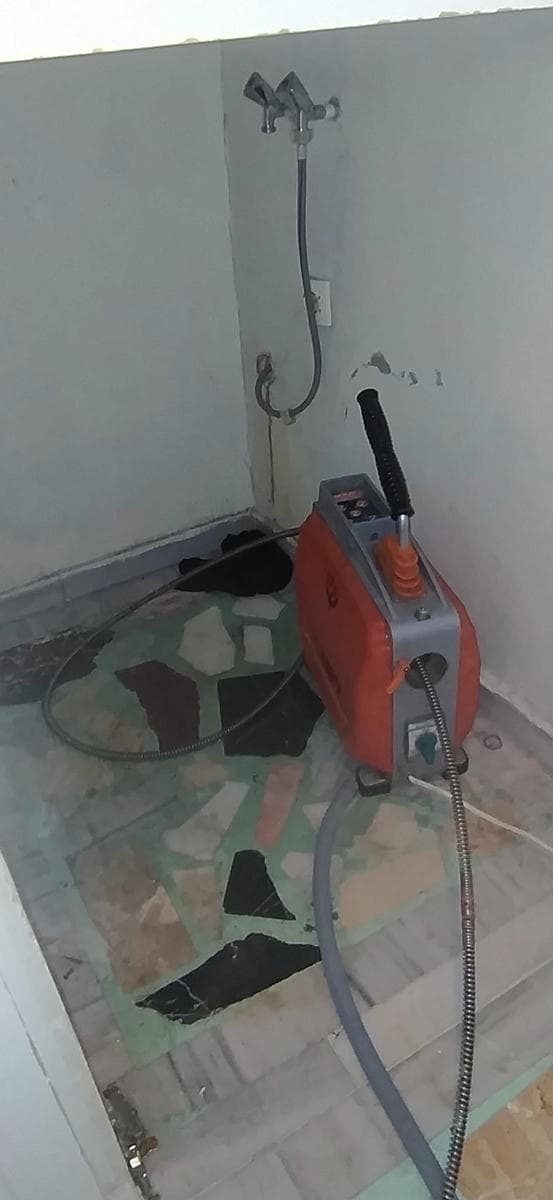 Gider açma makinesinin çalışma alanındaki görünümü